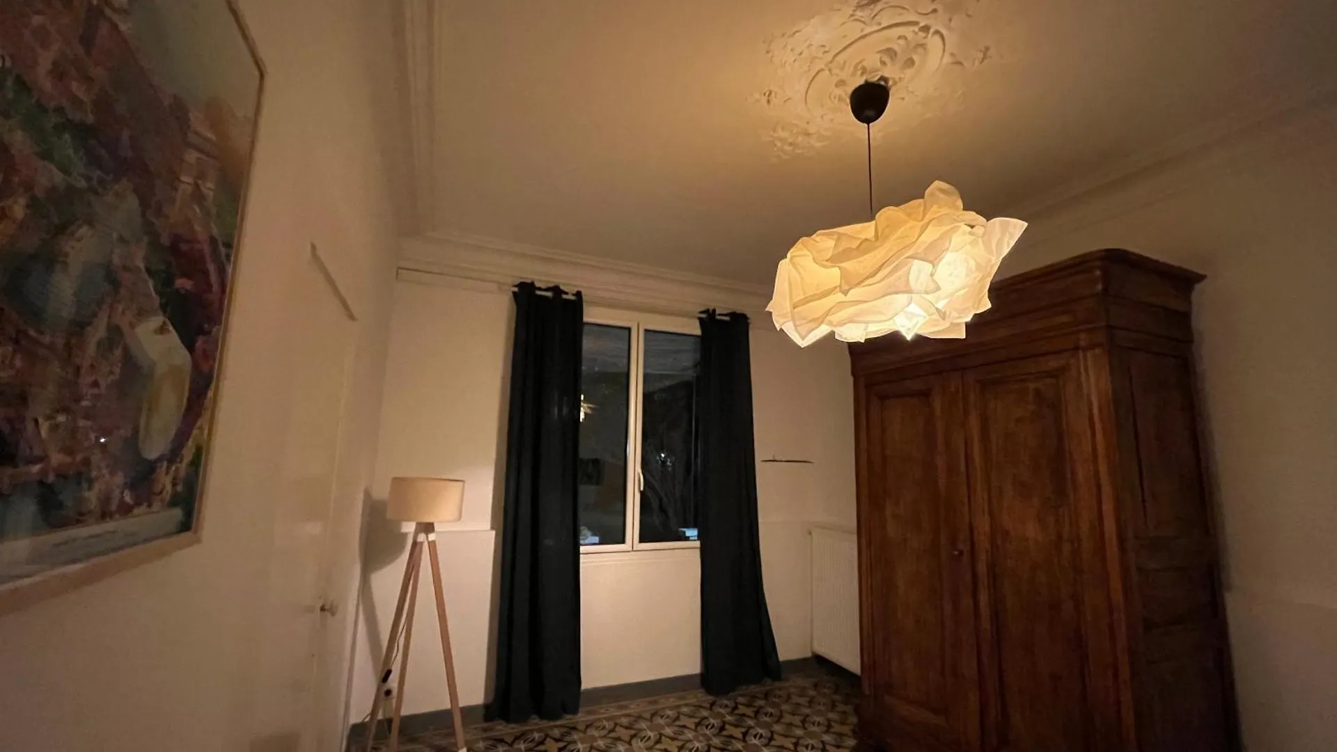 Villa Maison De Caractere Avec Jardin Arbore En Avignon Frankrike